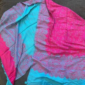 Pashmina Pink and Blue Paisley Scarf